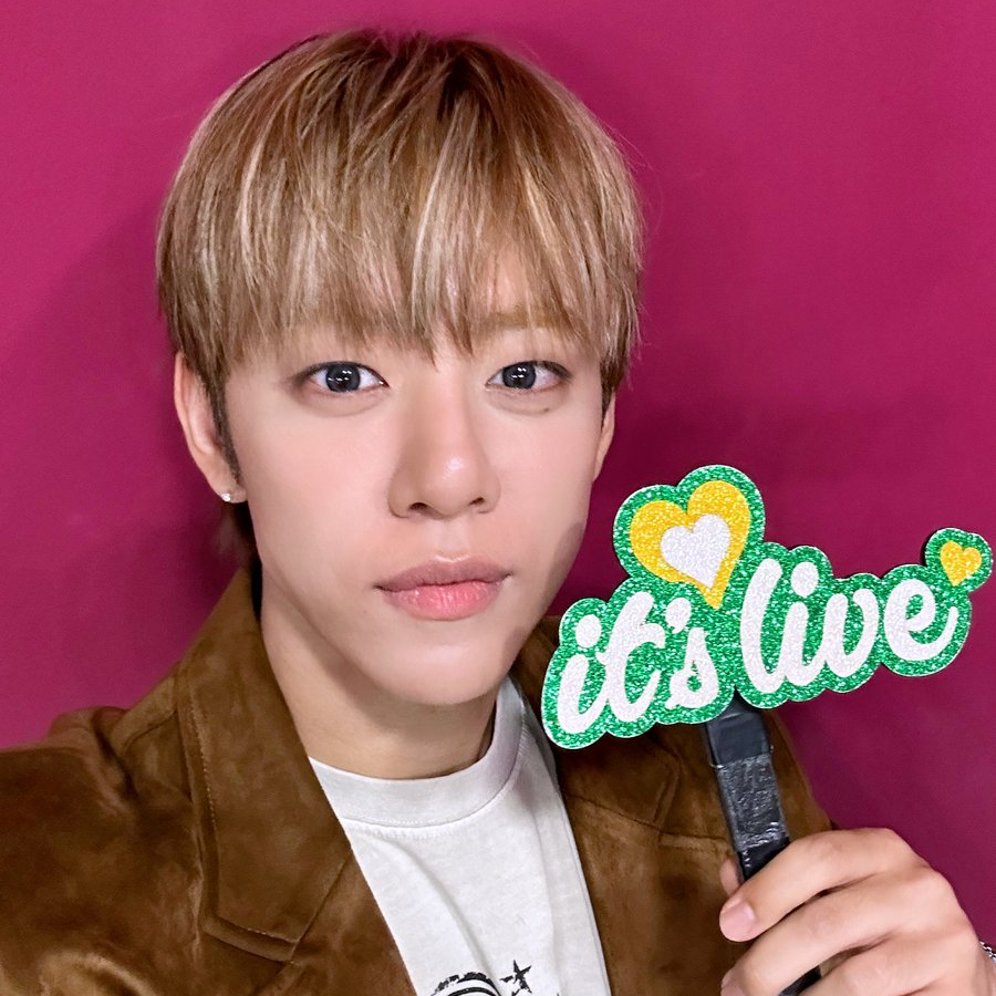 Latest photo of Daehyun (B.A.P)