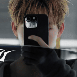 A moment captured by Joohoney (MONSTA X)'s fan