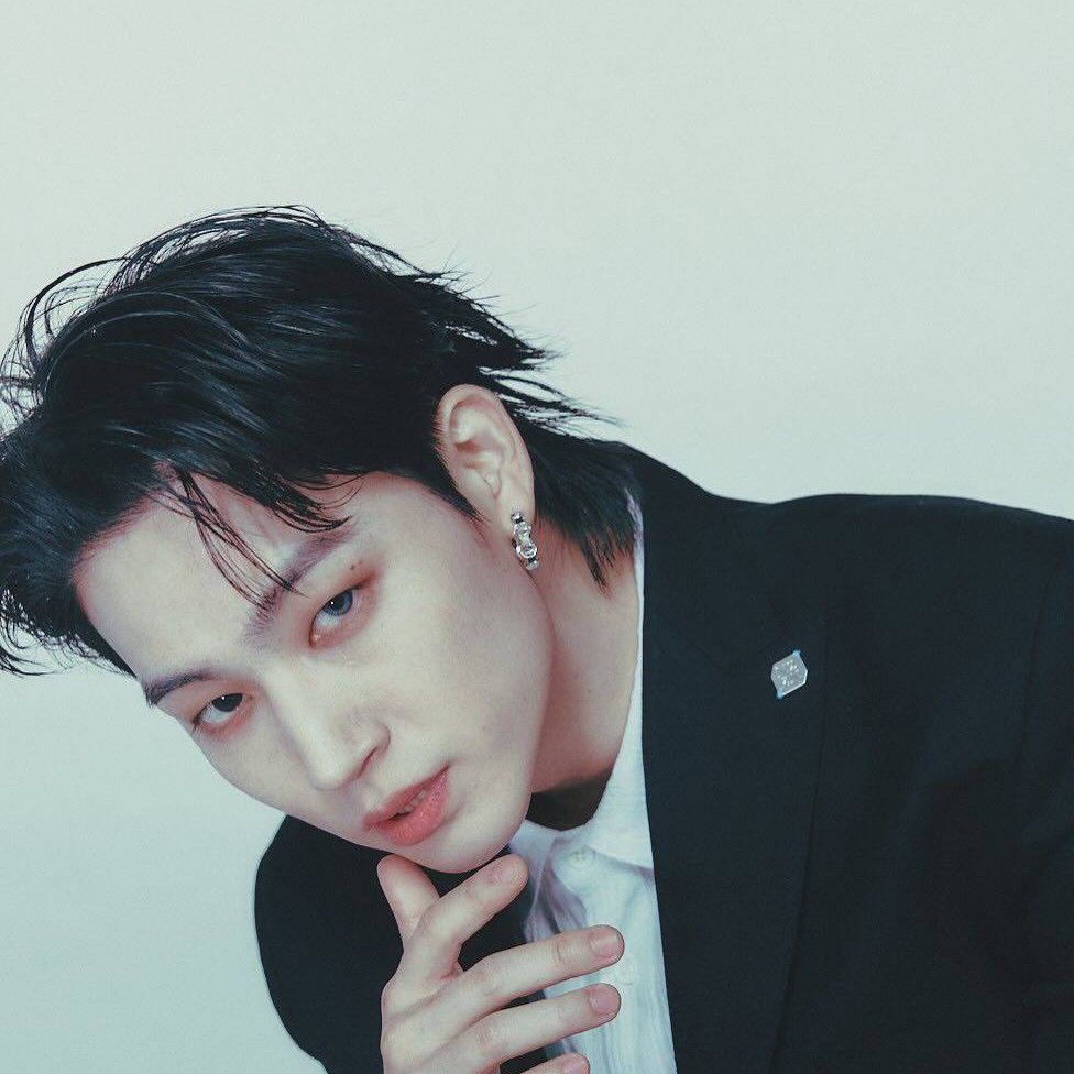 Behind-the-scenes cut of JAY B (GOT7)