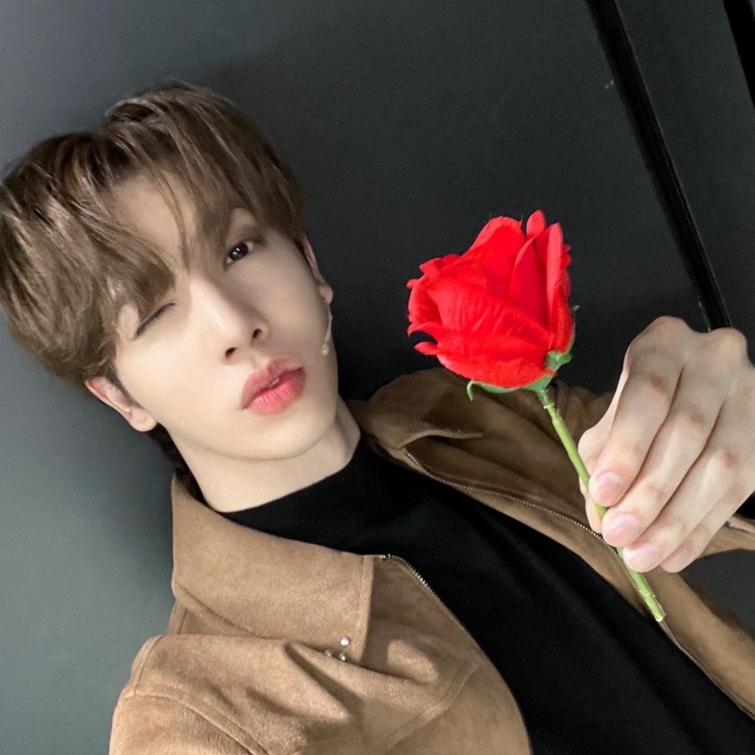 カズタ (n.SSign)の最近の活動写真