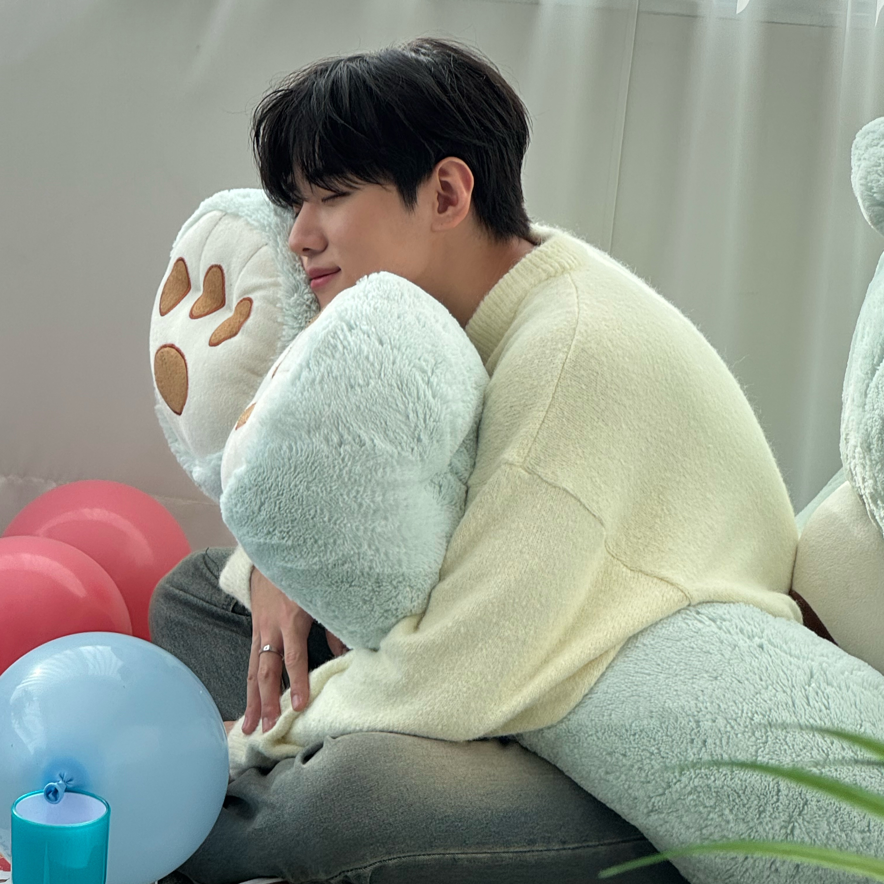 Behind-the-scenes cut of Jaechan (DKZ)