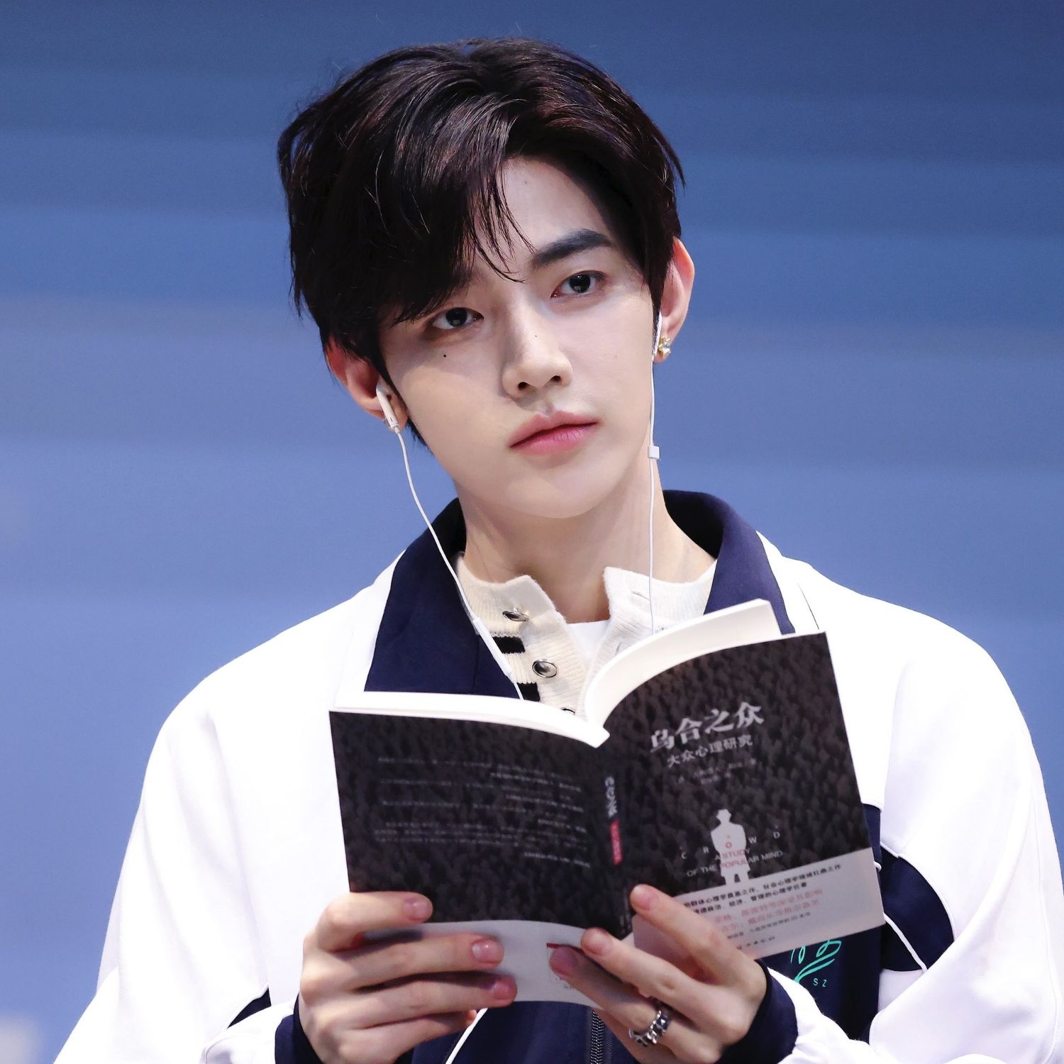 ジャン・ハオ (ZEROBASEONE)の最近の活動写真