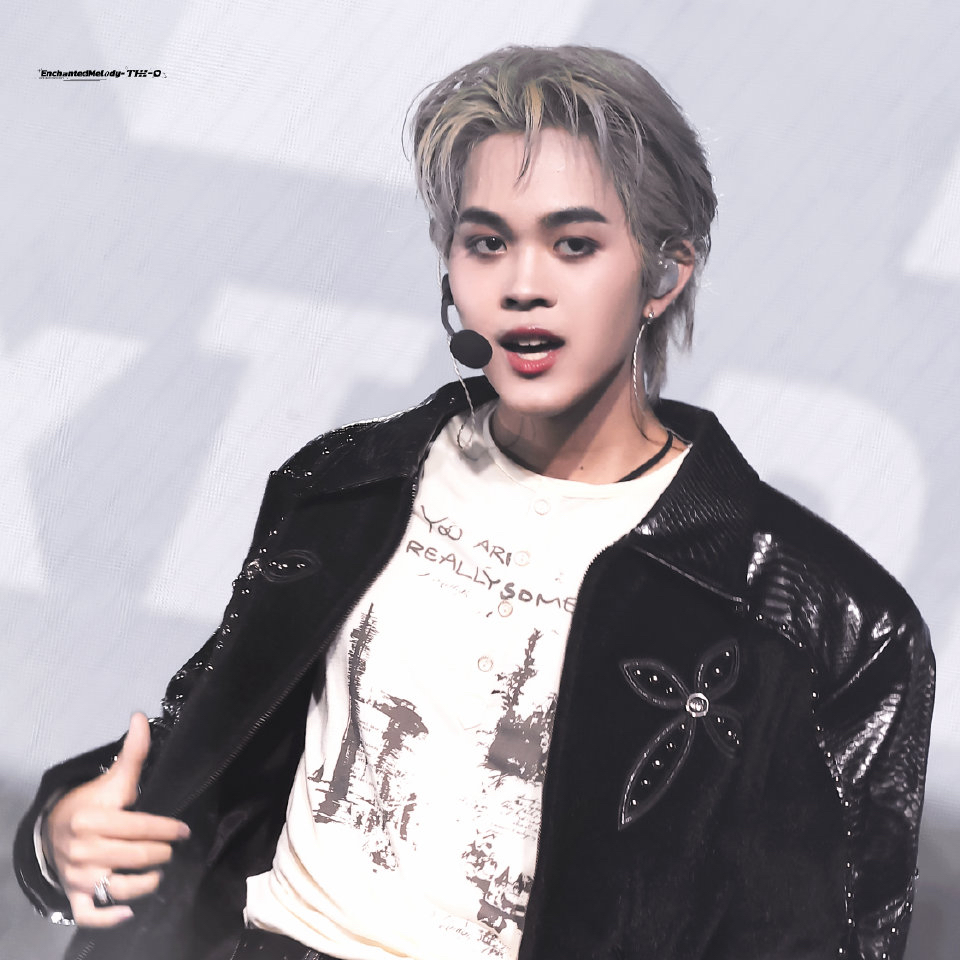 THI-O (NexT1DE)的最新活动照片