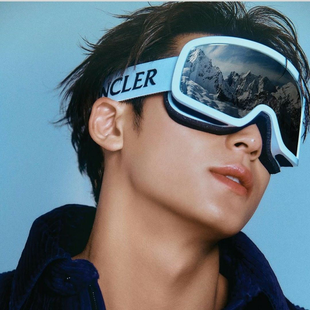 Latest photo of Mingyu (SEVENTEEN)
