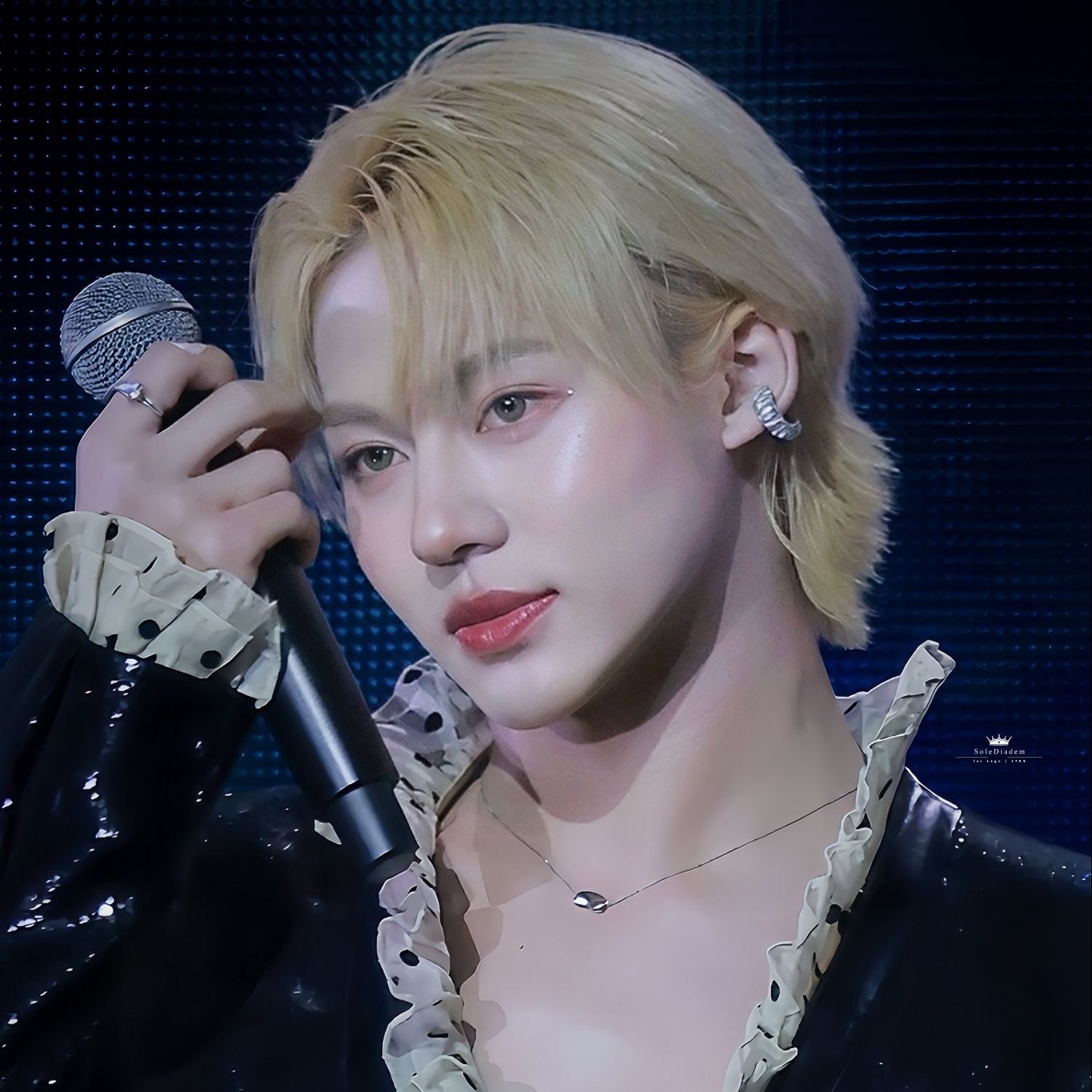 Behind-the-scenes cut of Lego (LYKN)