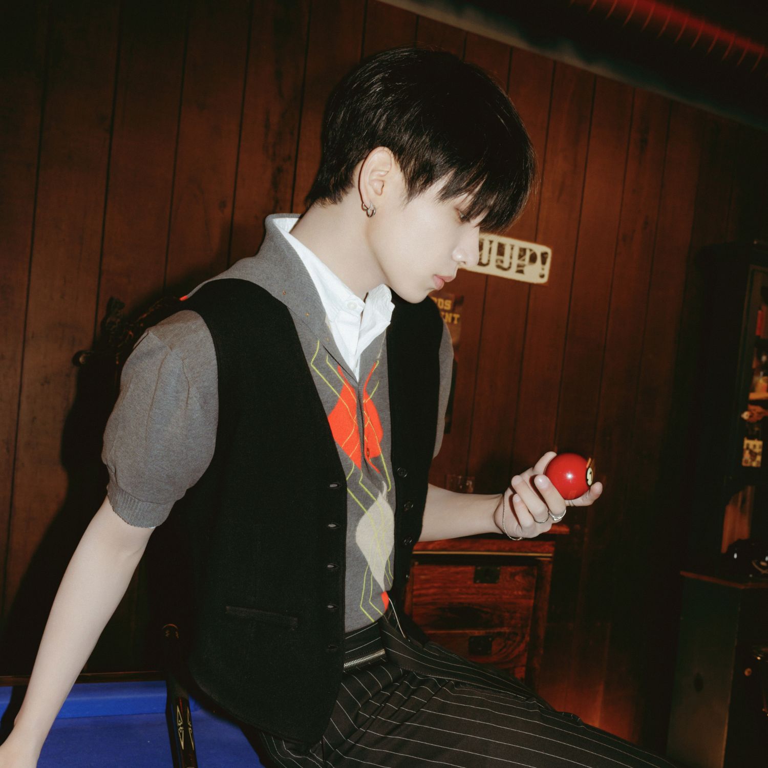 Behind-the-scenes cut of Myeong Jaehyun (BOYNEXTDOOR)