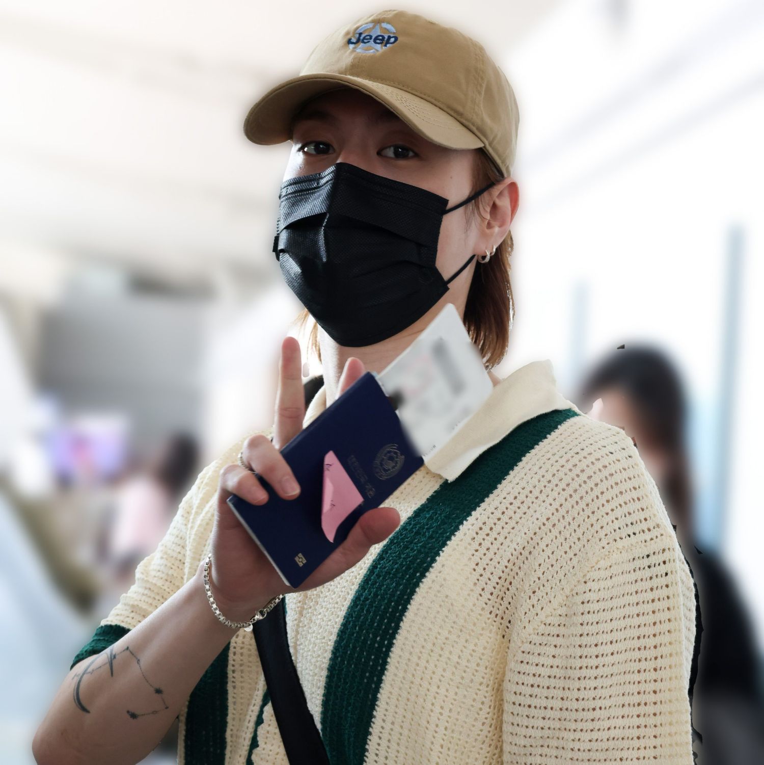 Latest photo of Yugyeom (GOT7)