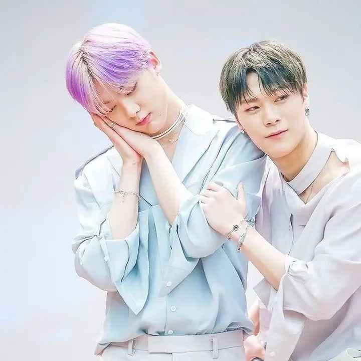 Foto aktivitas terbaru ASTRO