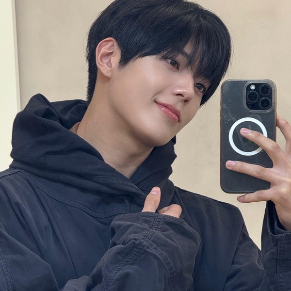 Popular profile image of LEEJEONG (WHIB) selected by votes