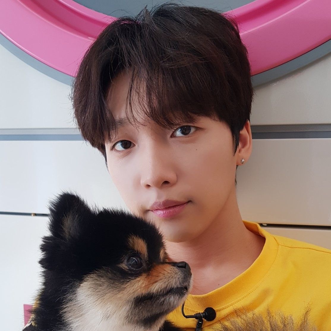 A moment captured by Jeong Sewoon's fan