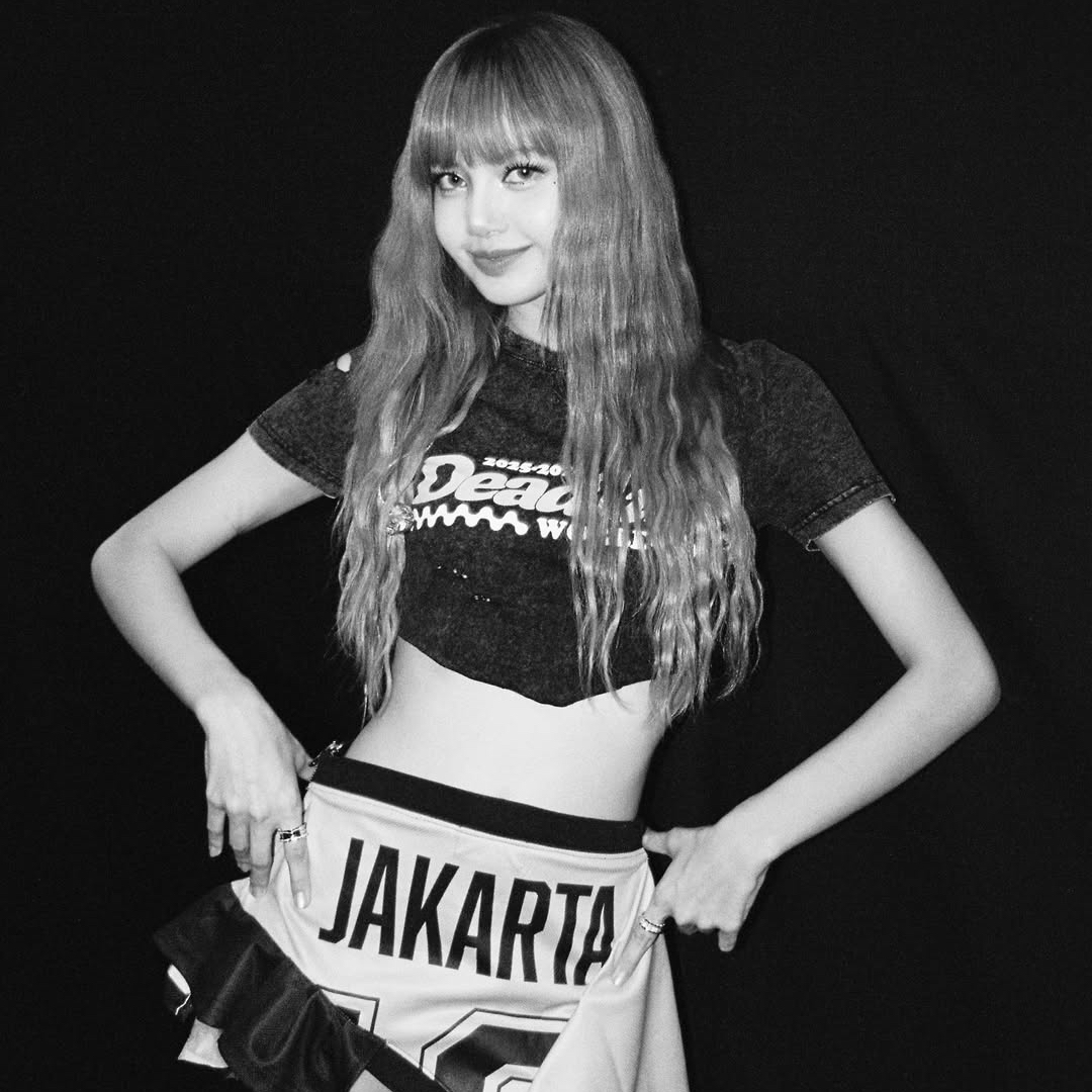 리사 (BLACKPINK) 최근 활동샷