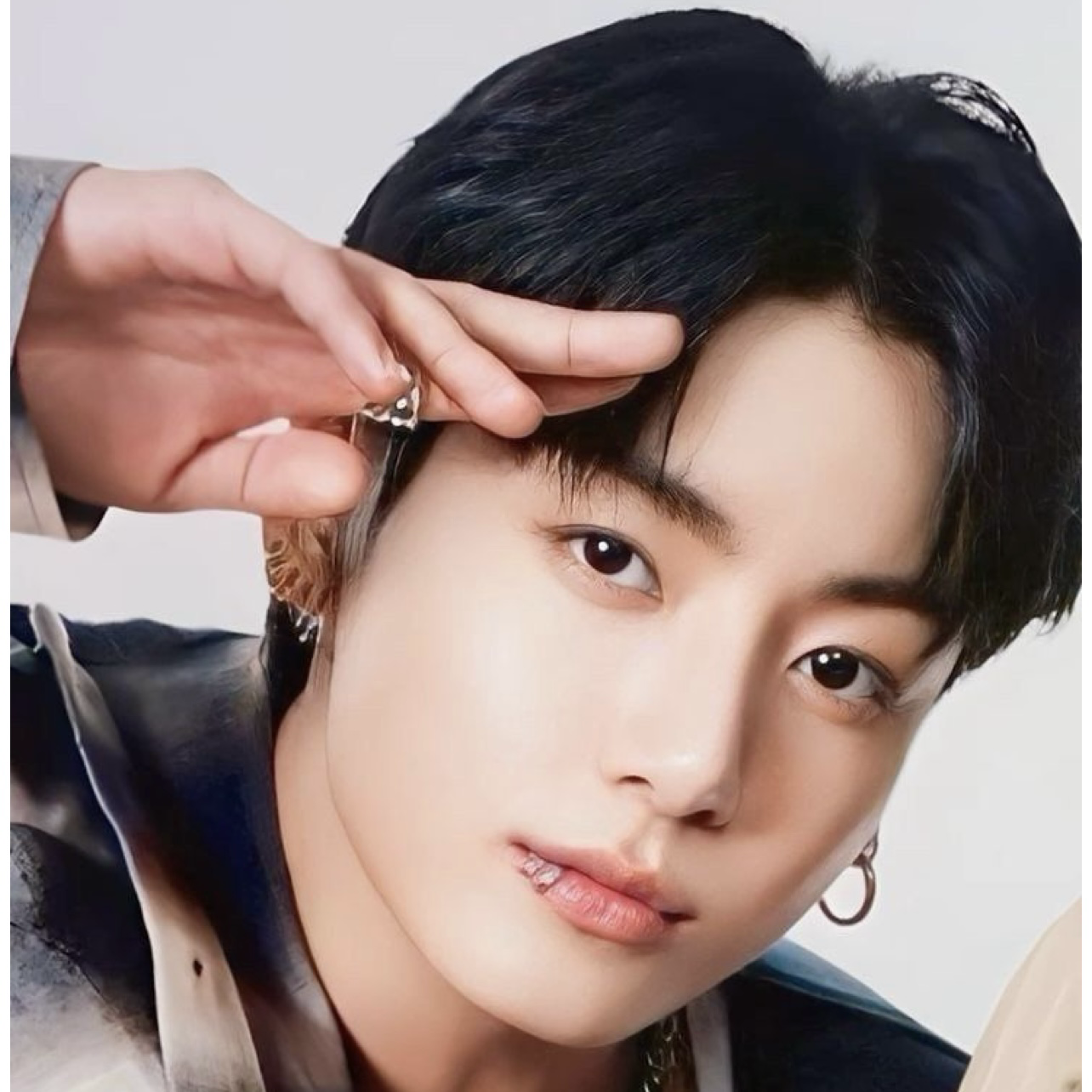 Today's hottest K-pop community feed