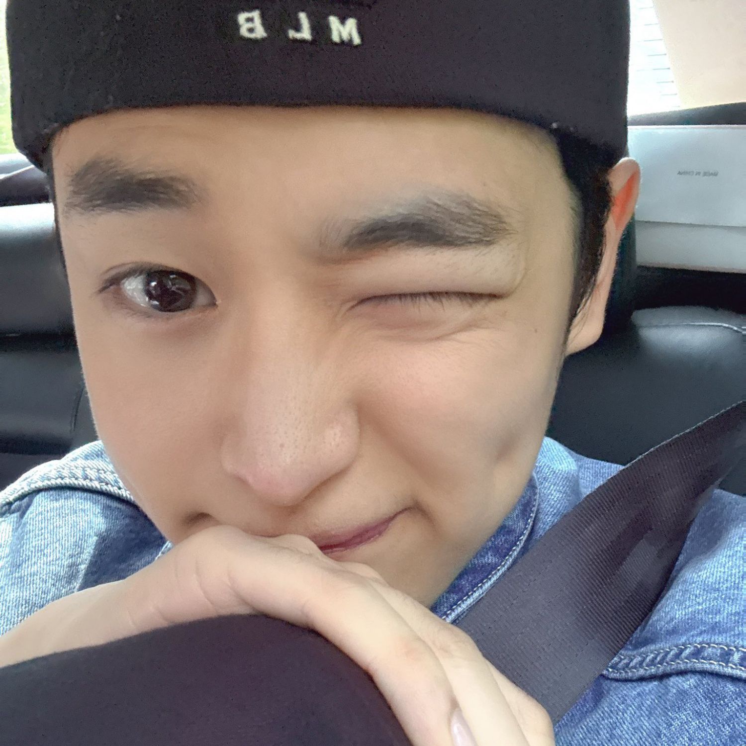 Behind-the-scenes cut of Choi Byungchan