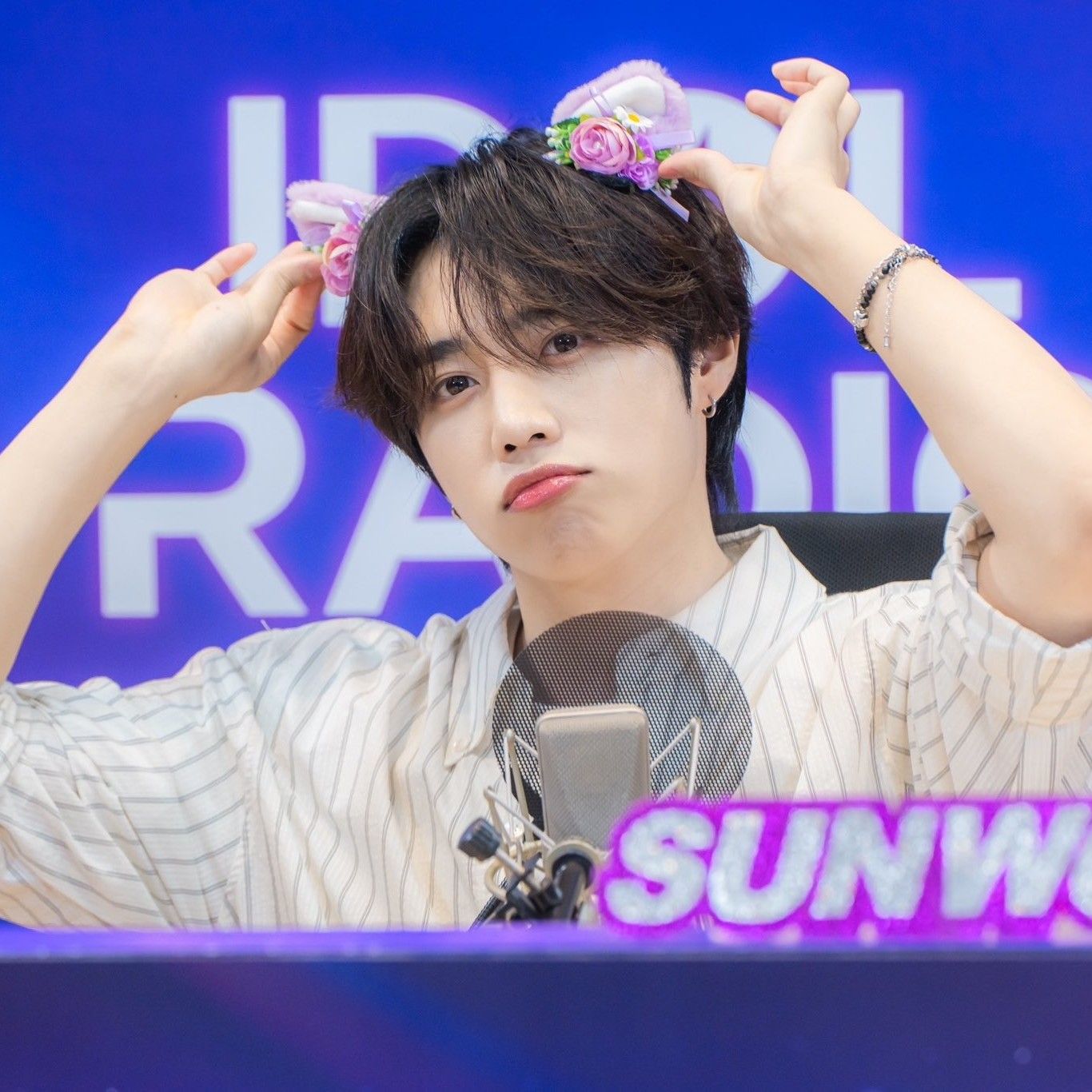 Behind-the-scenes cut of Sunwoo (THE BOYZ)