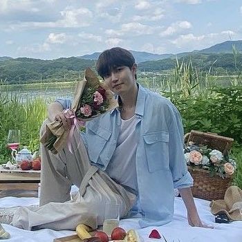 Recent activity shot of Kim Jaehwan
