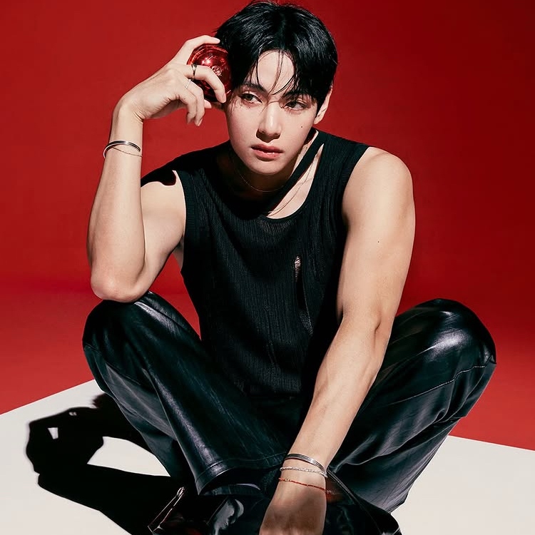 V (BTS)の最新写真