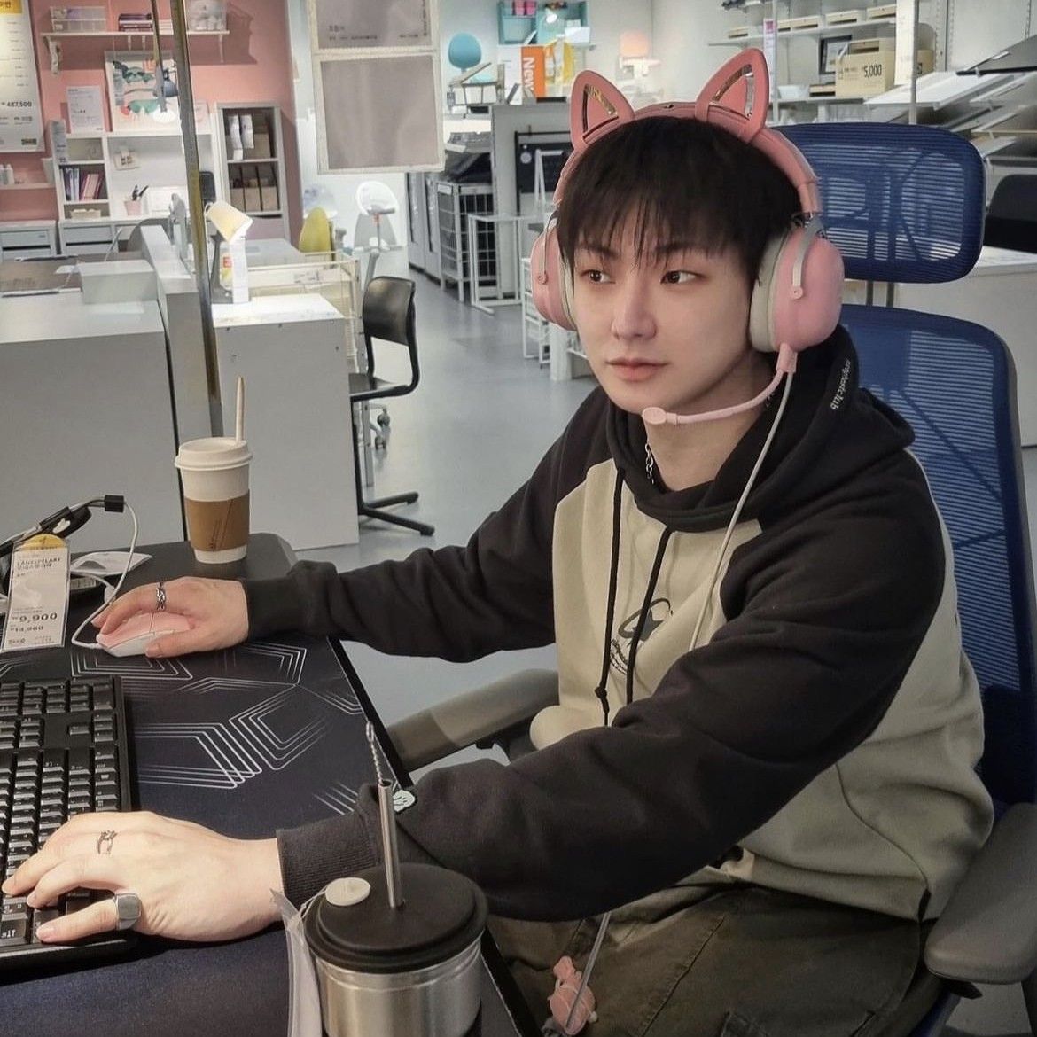 Recent activity shot of VICTON