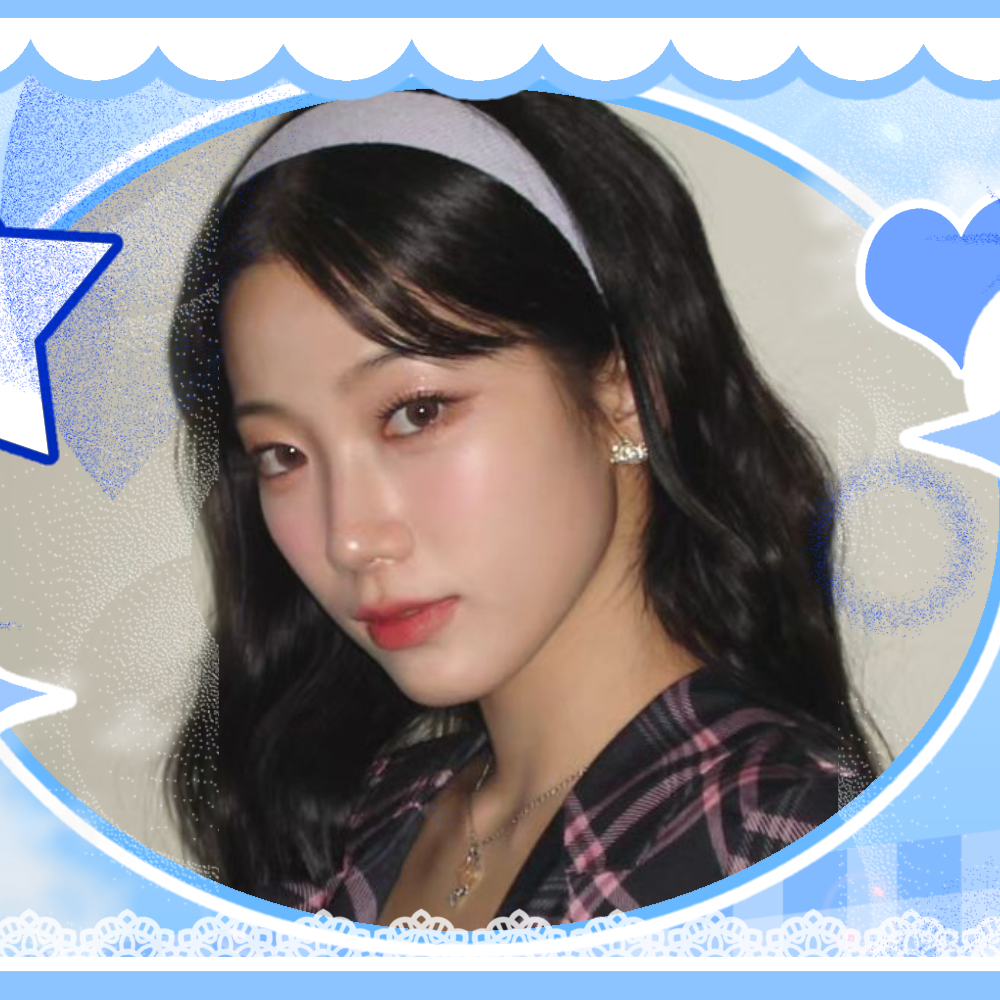 Recent activity shot of LE SSERAFIM