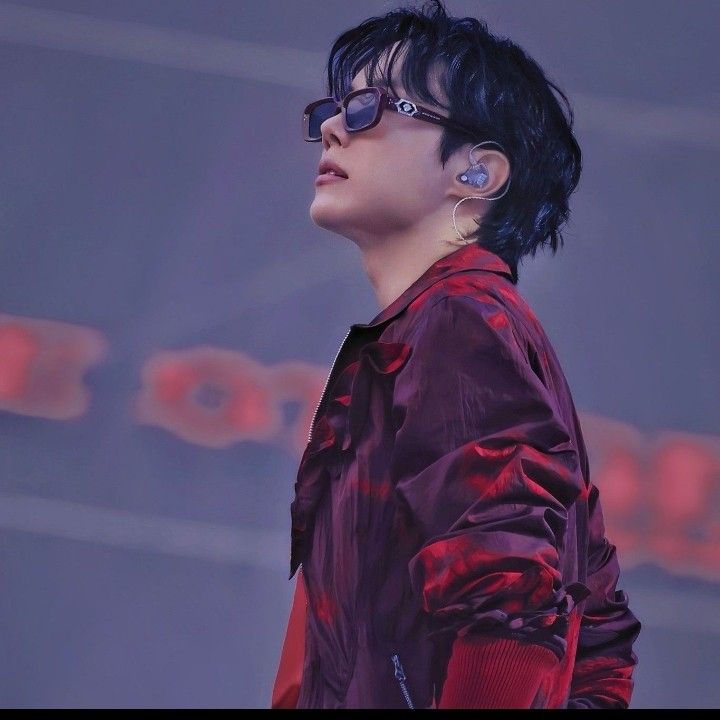 Latest photo of j-hope (BTS)