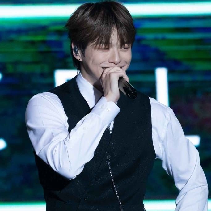 姜丹尼尔的最新照片