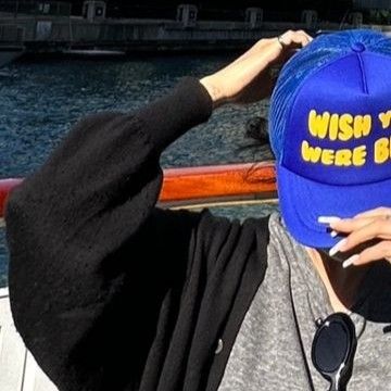 Latest photo of Wheein (MAMAMOO)