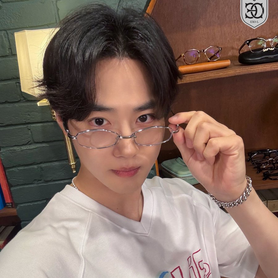 Latest photo of Suho (EXO)