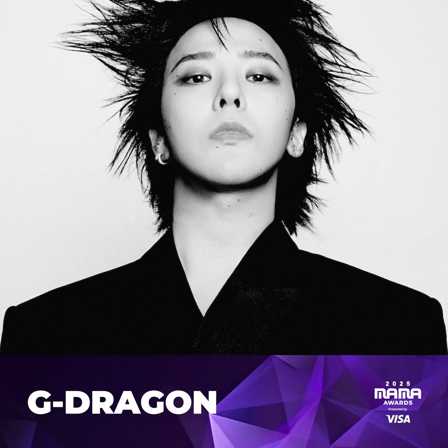 Recent activity shot of G-DRAGON (BIGBANG)