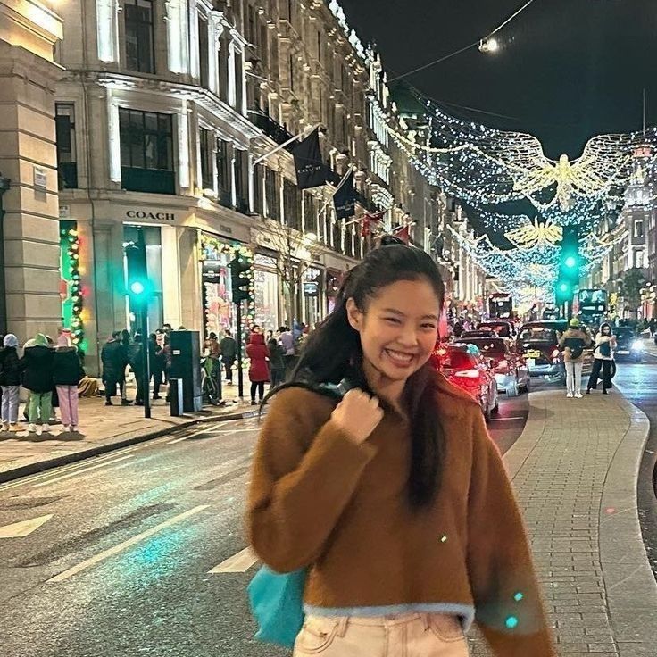 제니 (BLACKPINK) 최근 활동샷