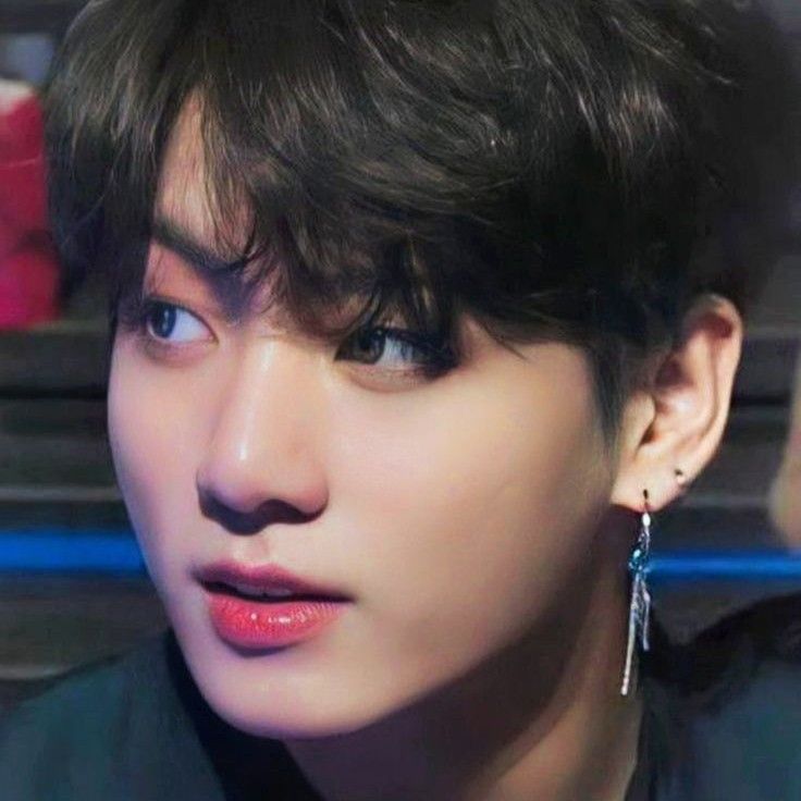 Momen yang diabadikan oleh penggemar Jungkook (BTS)