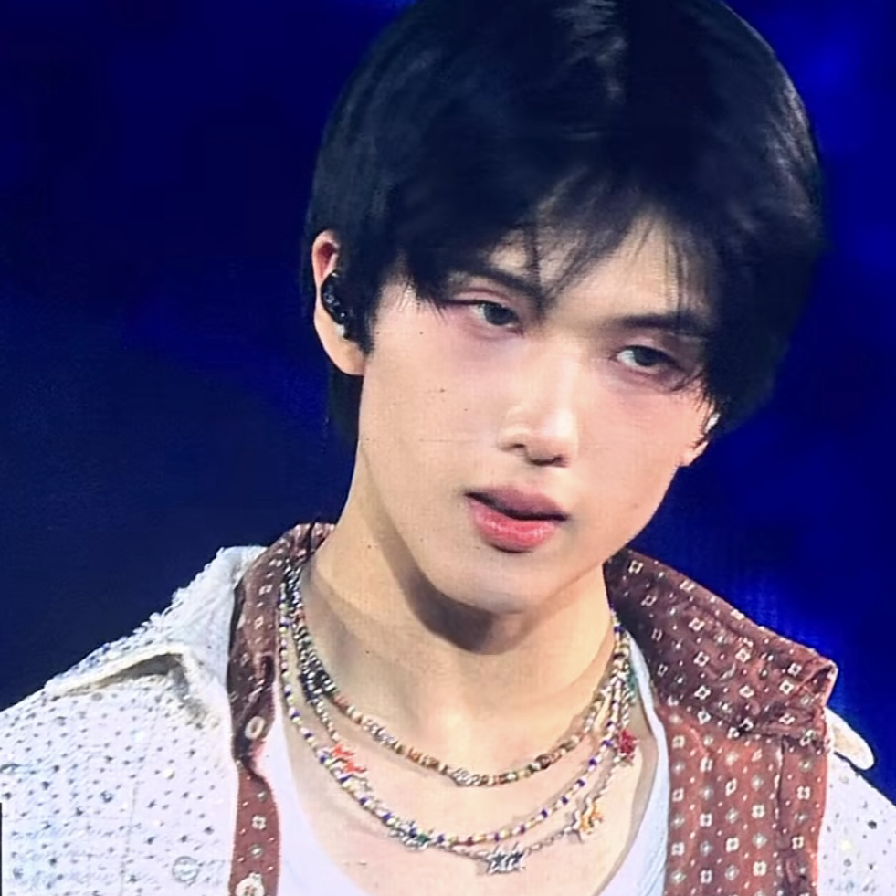 Foto aktivitas terbaru Jisung (NCT DREAM)