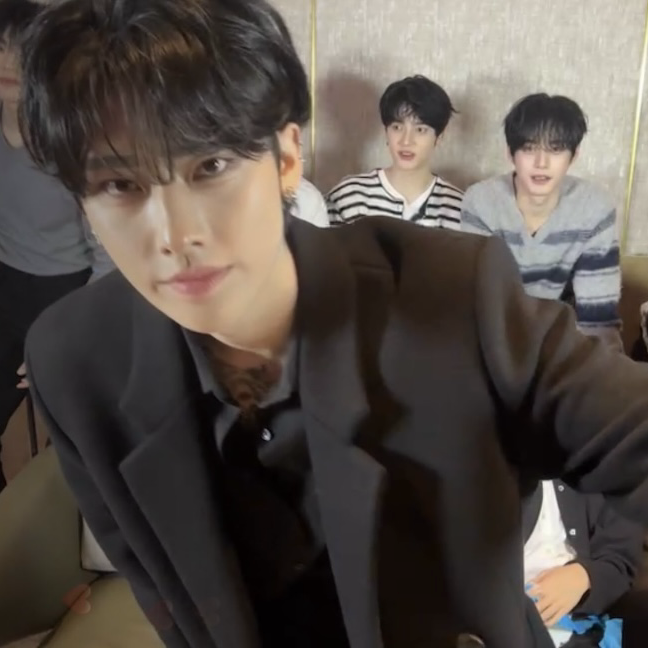 Recent activity shot of Ricky (ZEROBASEONE)