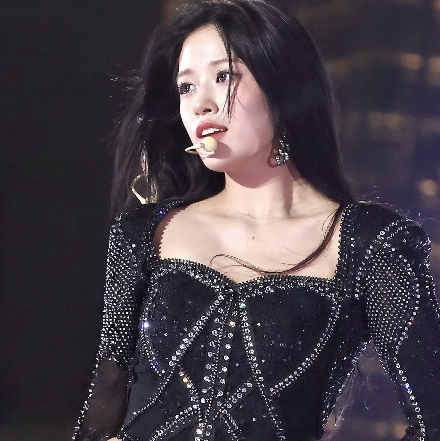 Latest photo of An Yujin (IVE)