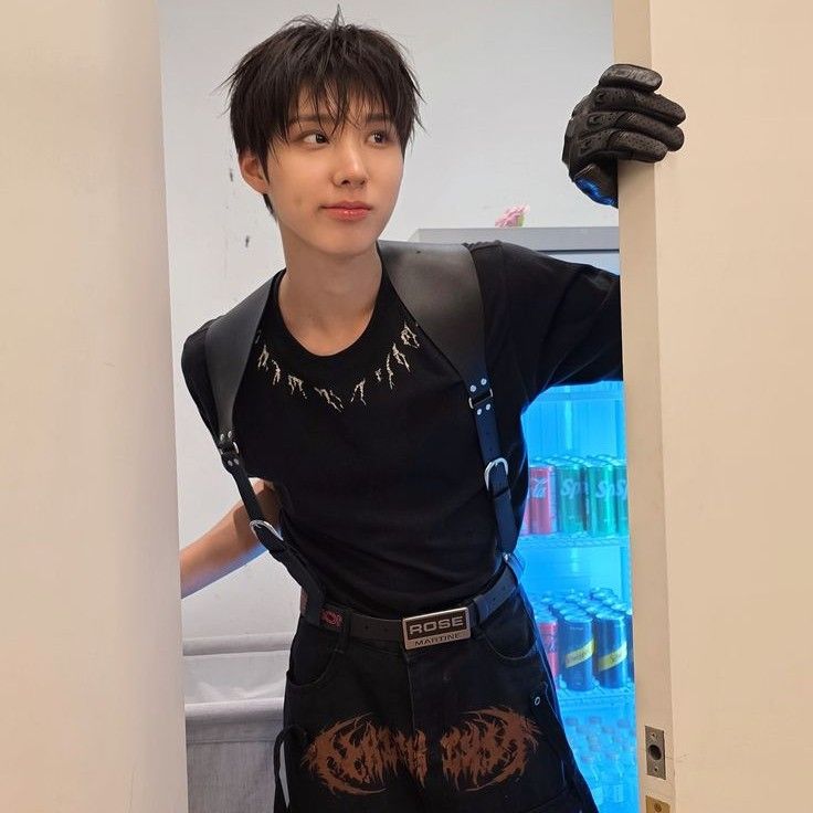 A moment captured by Juwang (KickFlip)'s fan