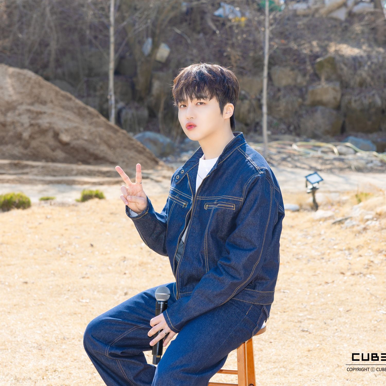 Latest photo of Jinho (PENTAGON)