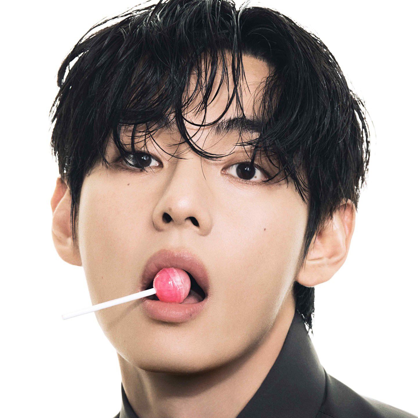 Foto terbaru V (BTS)