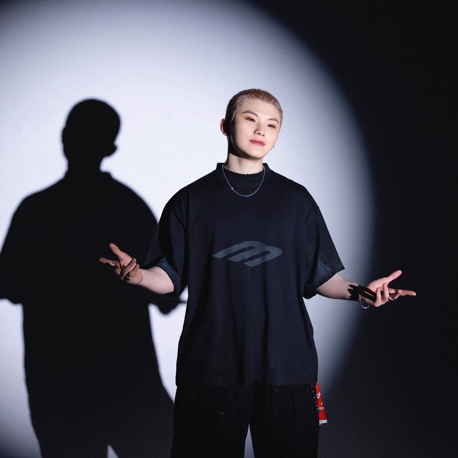 Latest photo of Woozi (SEVENTEEN)