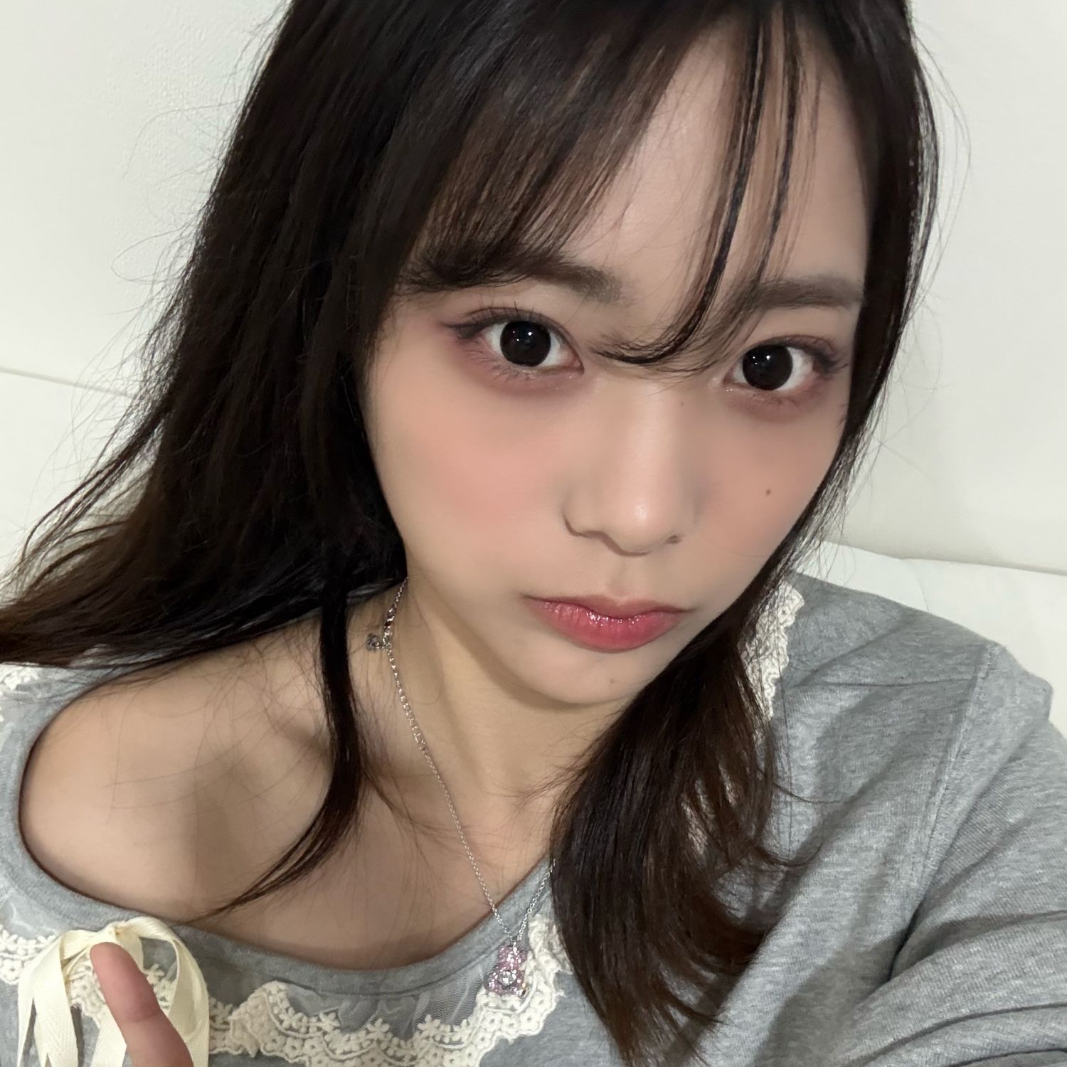 Recent activity shot of Siyeon (QWER)