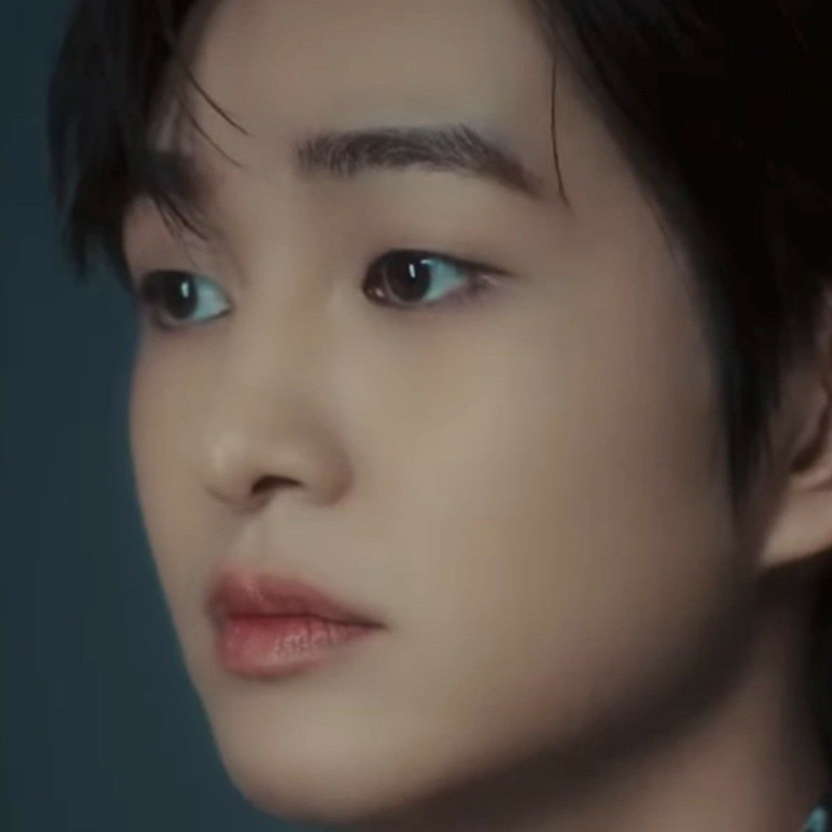 Behind-the-scenes cut of Onew (SHINee)
