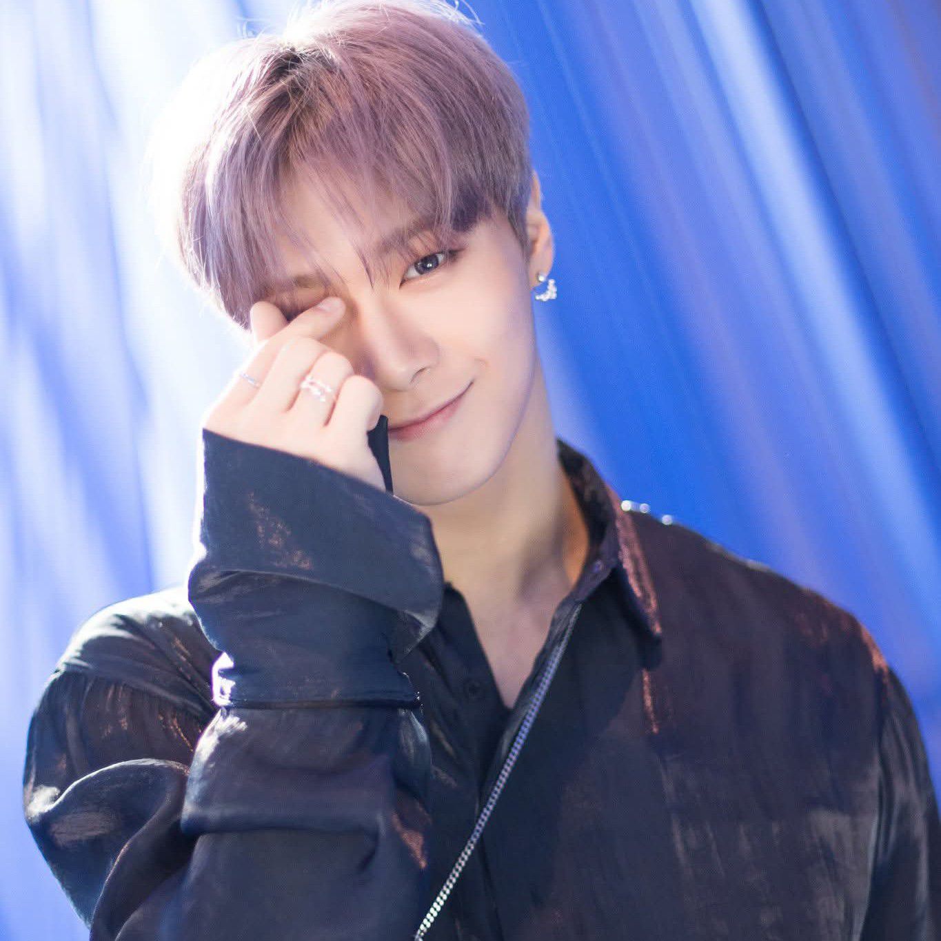 Latest photo of Moonbin (ASTRO)