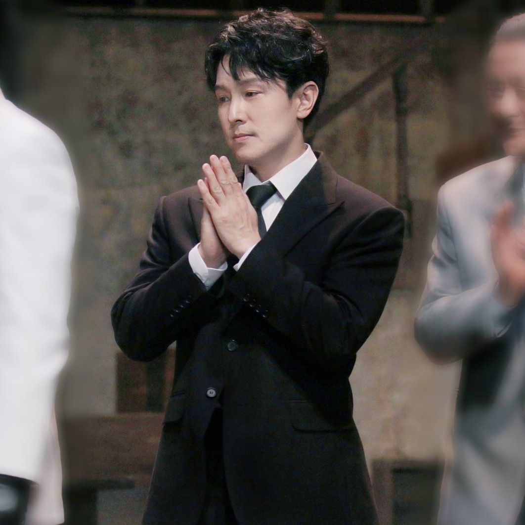 Behind-the-scenes cut of Kim Dongwan (SHINHWA)