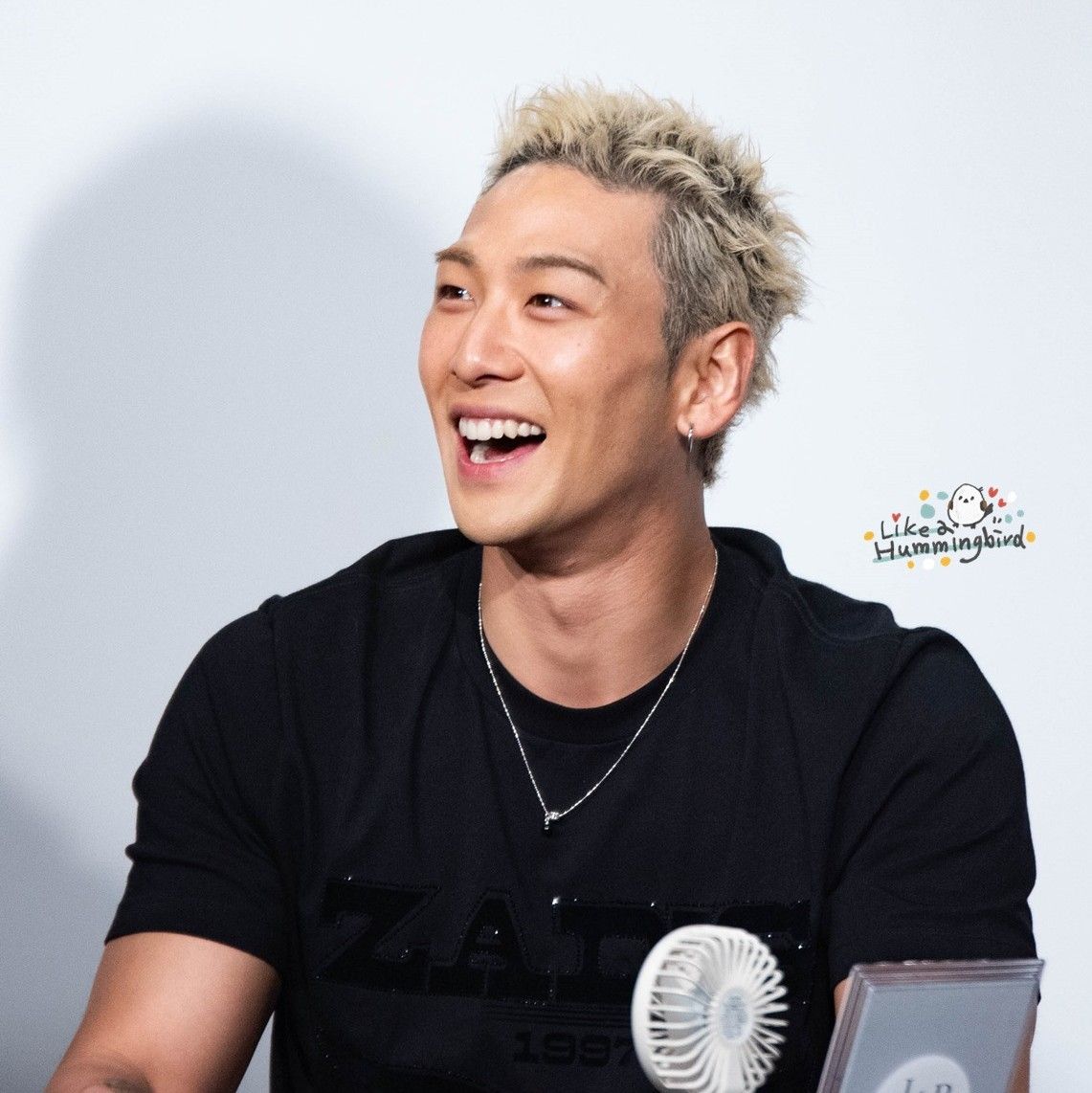 A moment captured by Baekho's fan