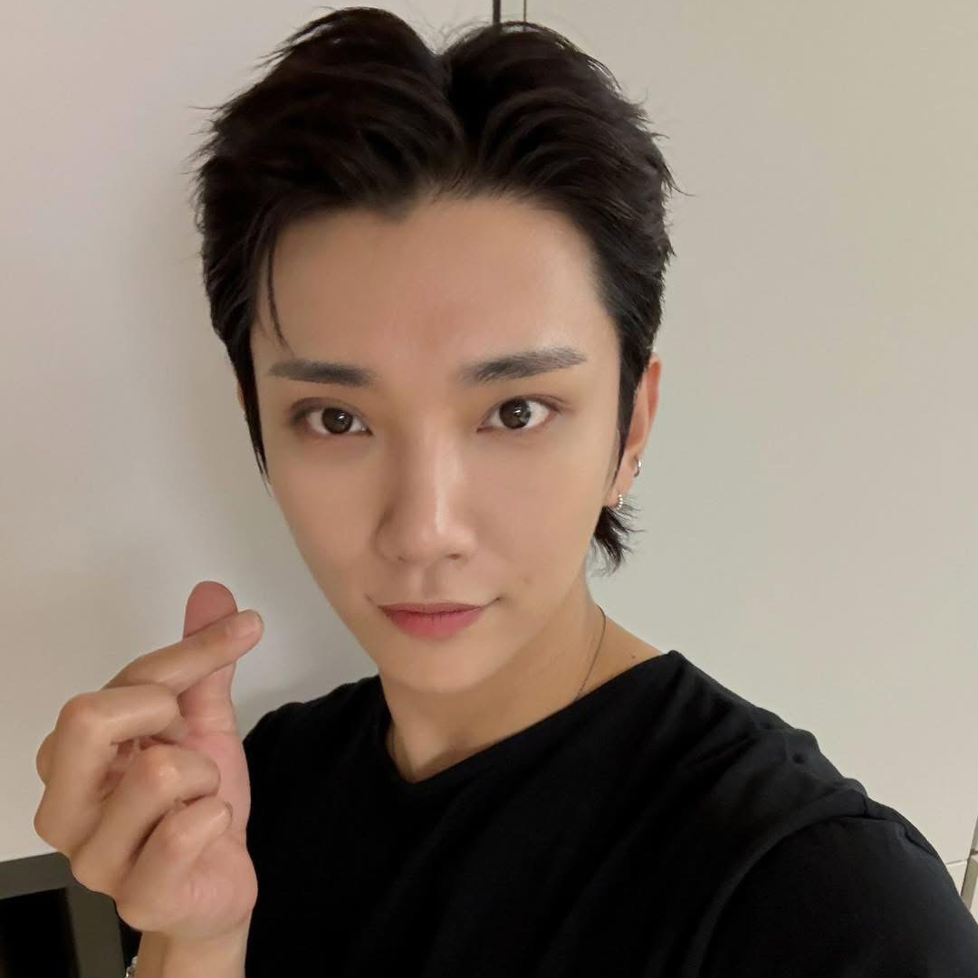 A moment captured by Joshua (SEVENTEEN)'s fan