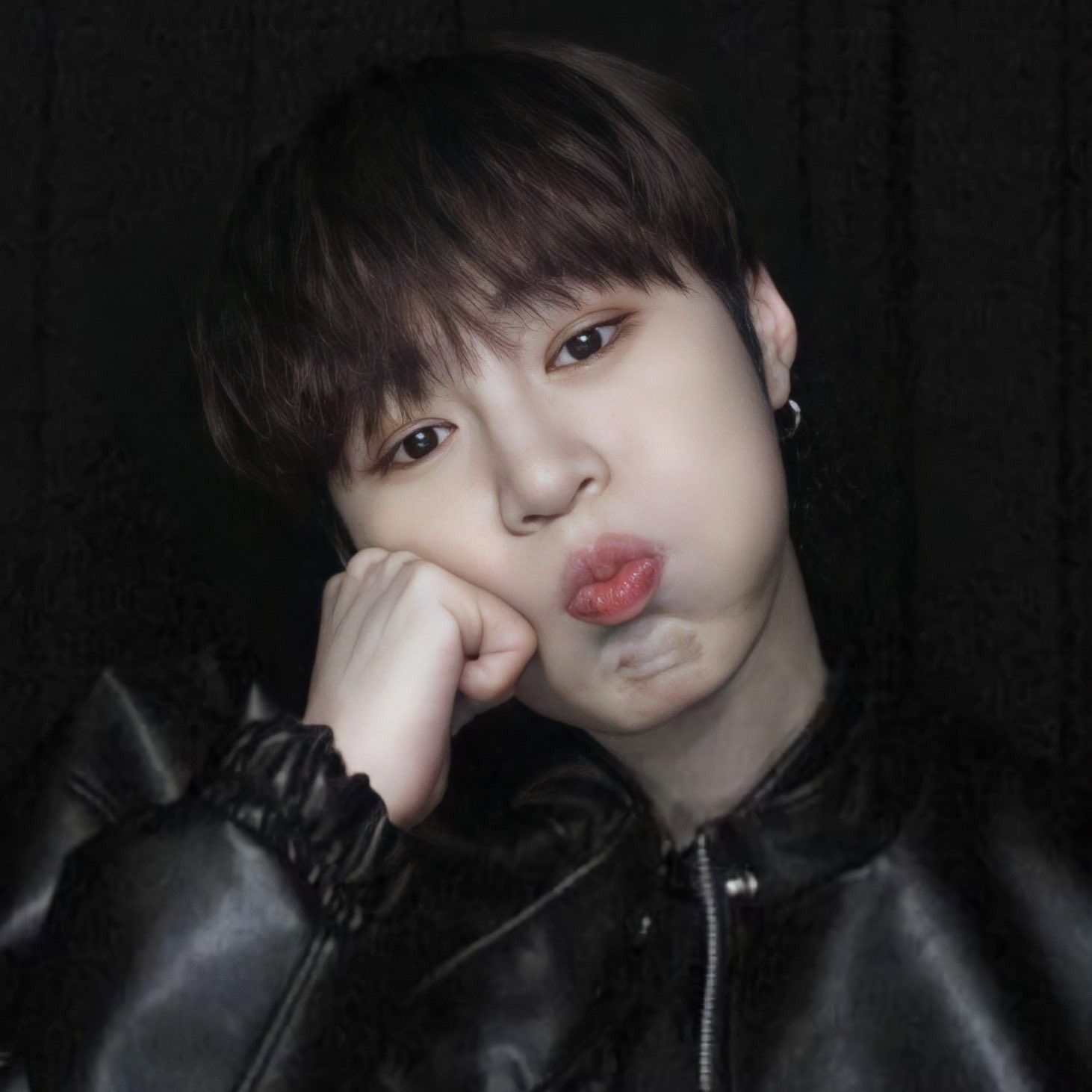 Recent activity shot of Ha Sungwoon