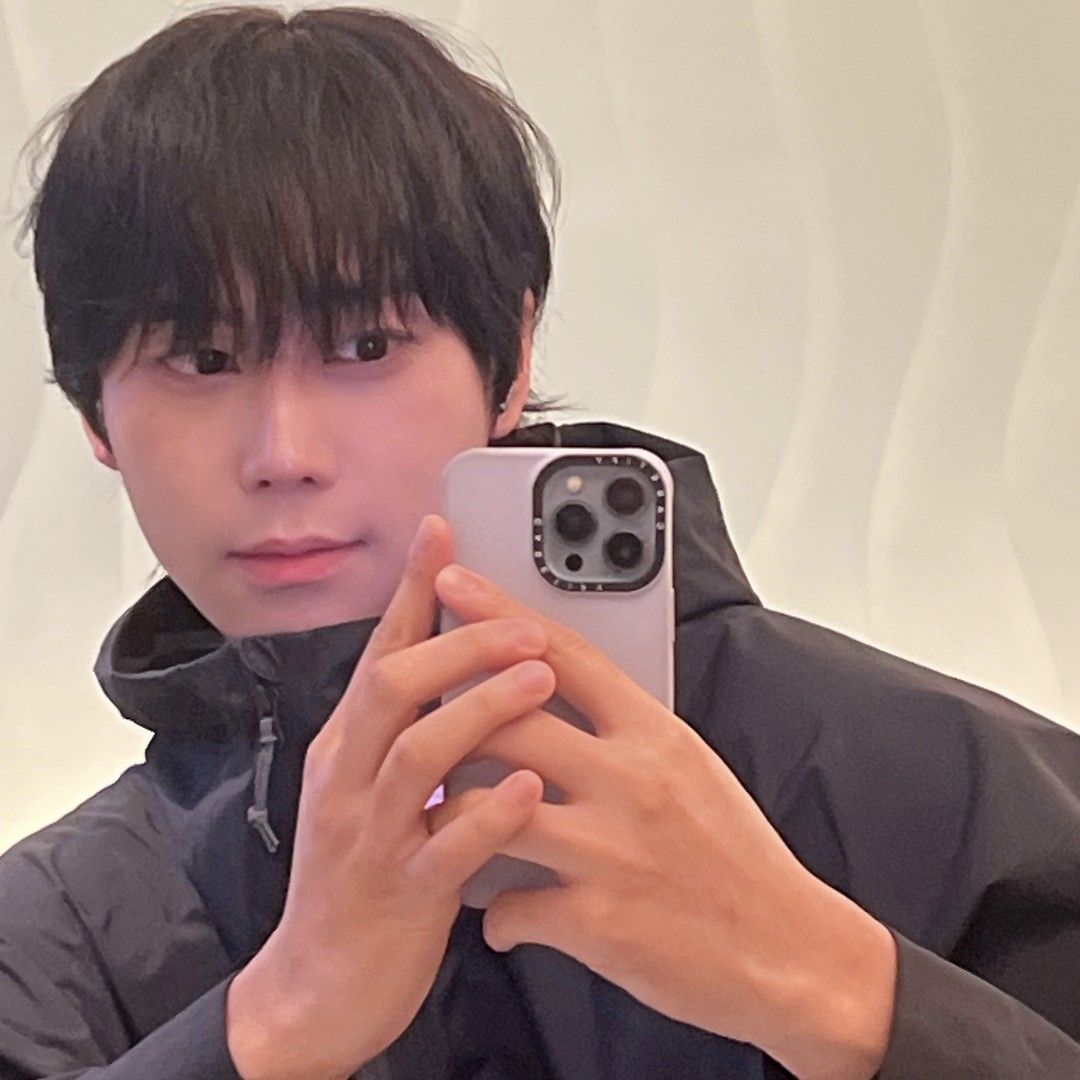 A moment captured by Junseo (BAE173)'s fan