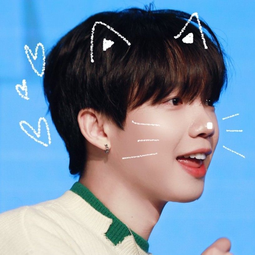Behind-the-scenes cut of Lim Youngmin