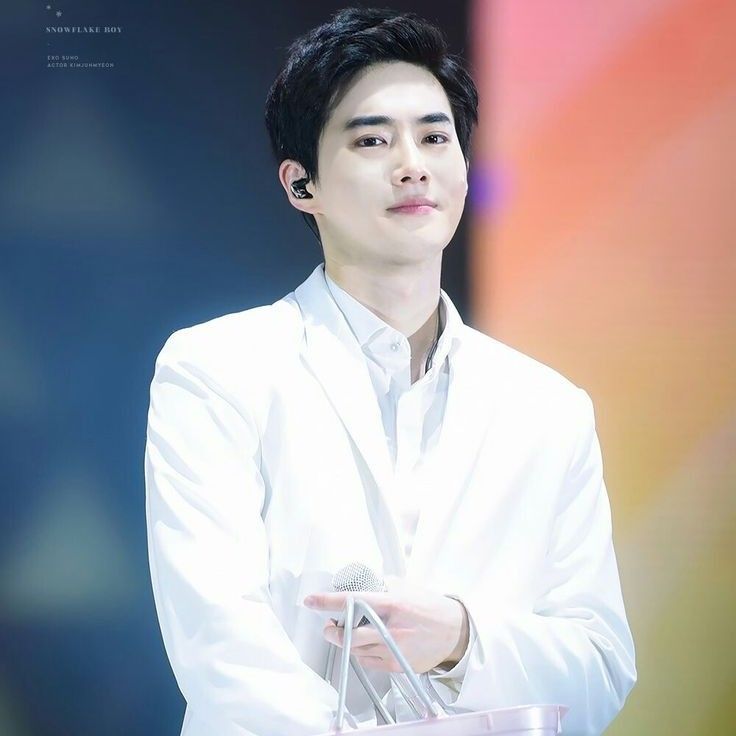 Recent activity shot of Suho (EXO)
