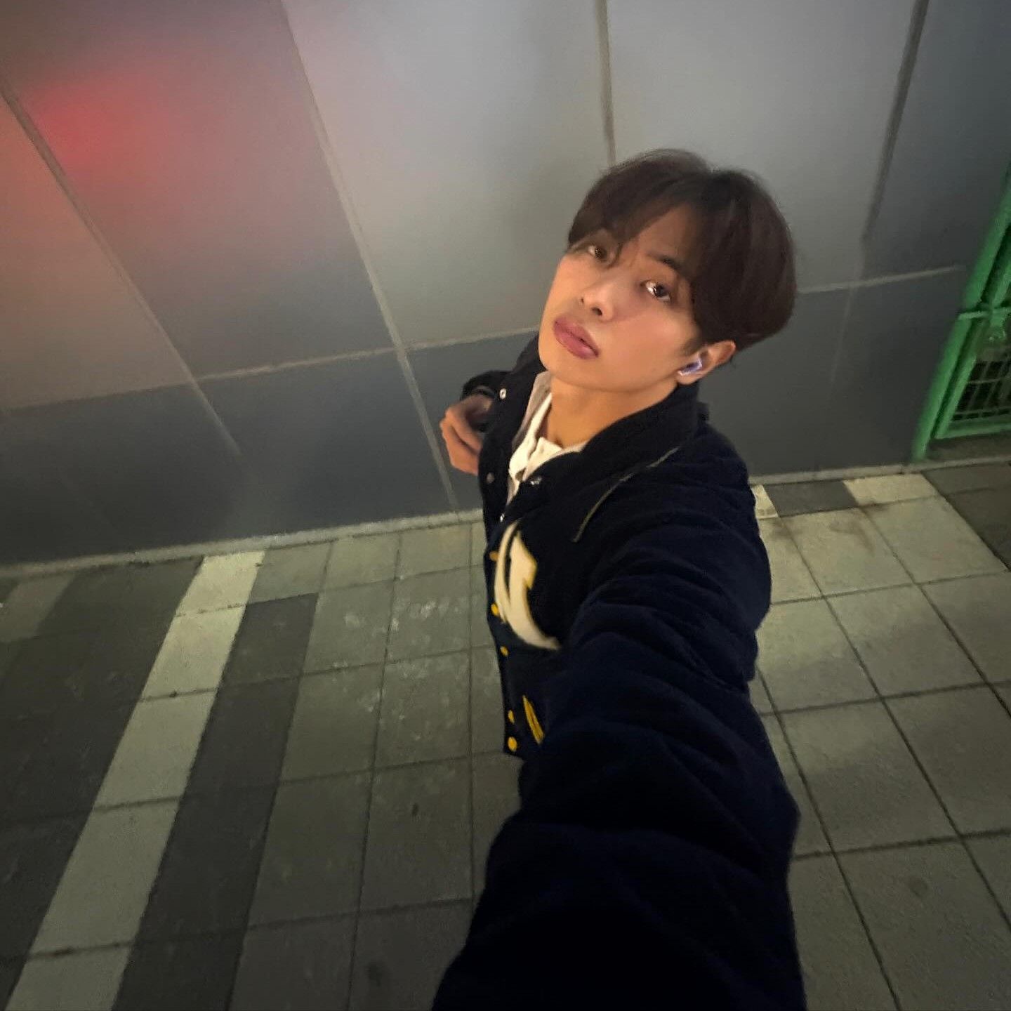 Behind-the-scenes cut of Ryu Junmin (ATBO)