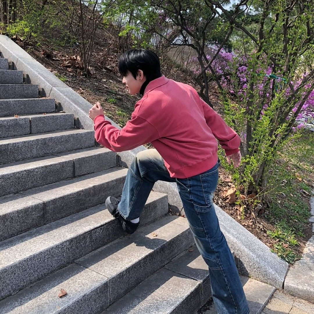 A moment captured by Amaru (KickFlip)'s fan