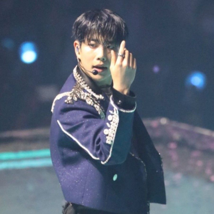 Latest photo of MJ (ASTRO)
