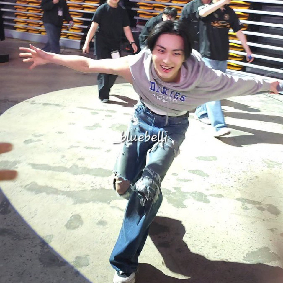 Behind-the-scenes cut of Jungwon (ENHYPEN)